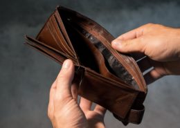 6 sposobów na sfinansowanie auta dla Twojej firmy purse 3548021 1920 260x185 - 6 sposobów na sfinansowanie auta dla Twojej firmy